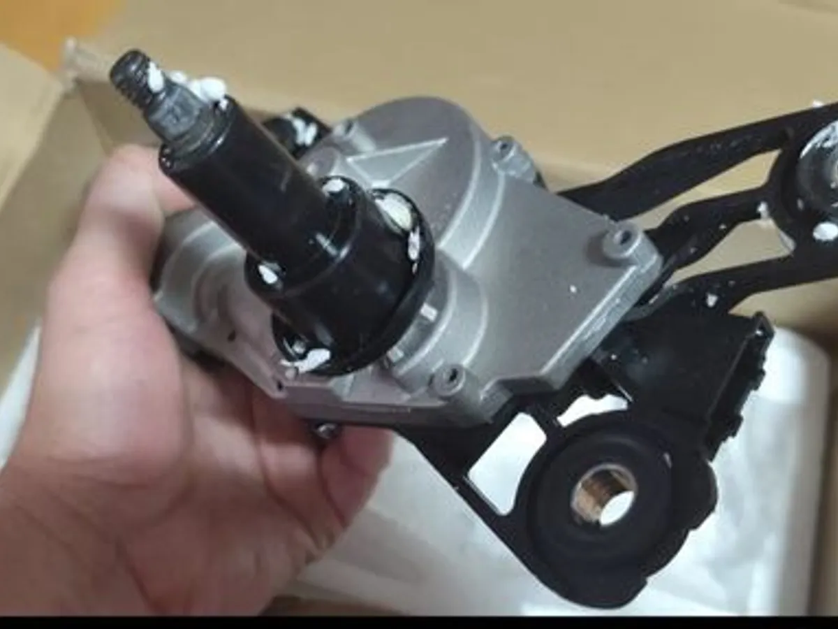 motor para brisas traseiro