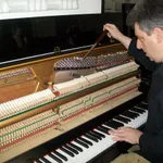 Técnico afinador de pianos. Lisboa 3