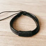 Pulseira em Couro Vegan - Preta 3