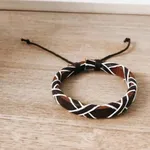 Pulseira em Couro Vegan 2