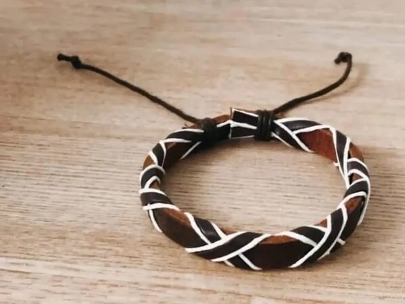 Pulseira em Couro Vegan