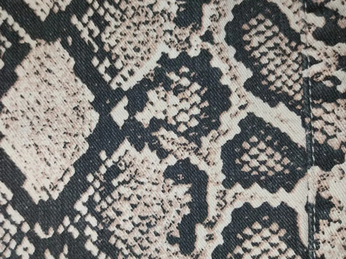 Calças Zara Efeito Pele de Cobra - Skinny Tamanho 