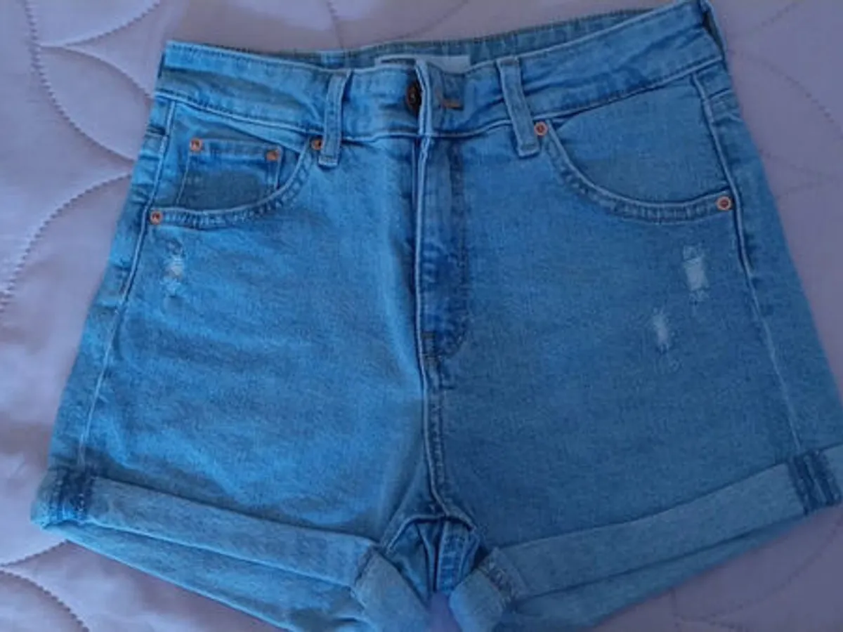 Calções Ganga Azuis Claros Rasgões – Bershka 36