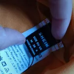 blusa com etiqueta  2