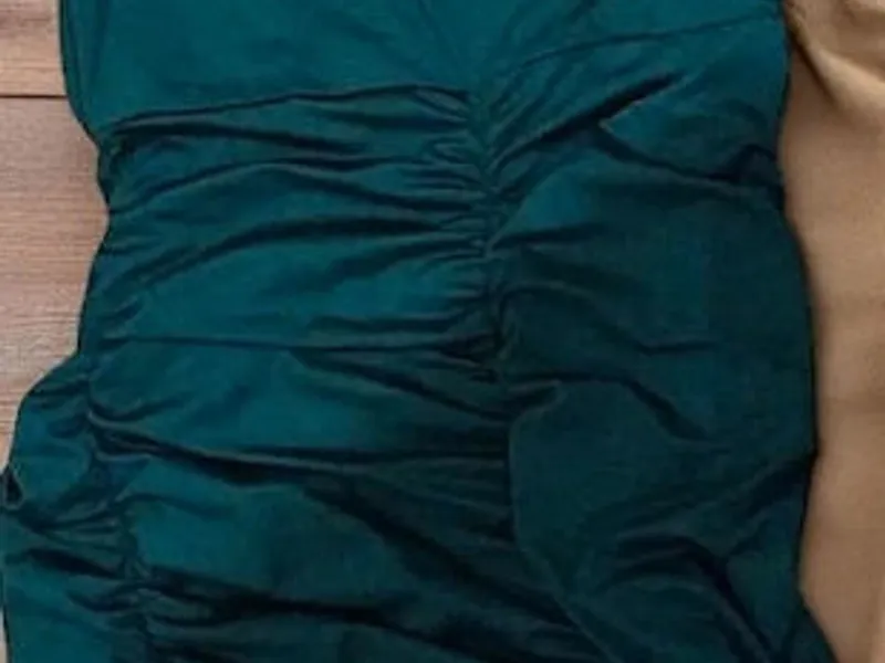 Vestido Ombro Único Verde Escuro – L