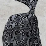 Vestido Ombro Único Preto/Branco – TU 1