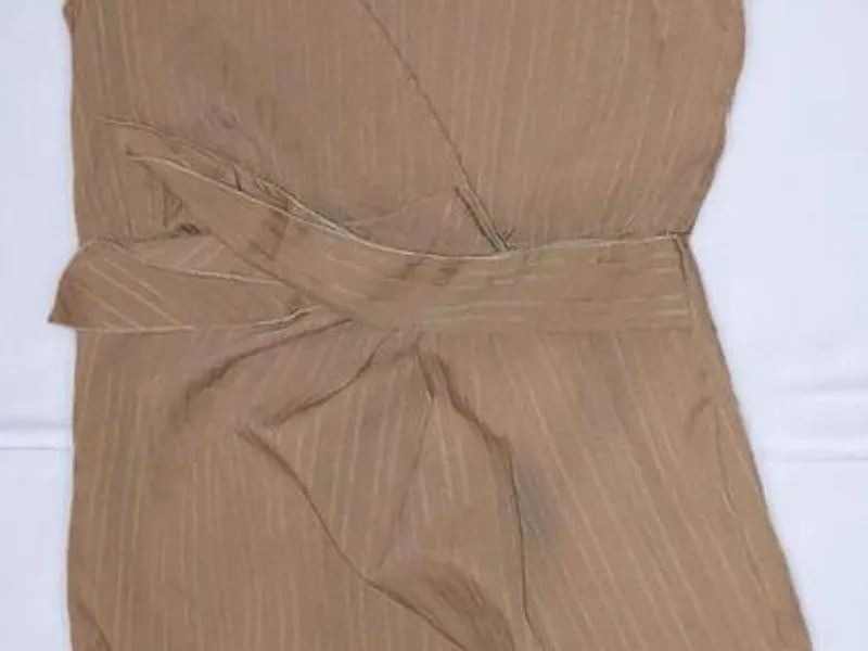 Vestido de Praia Bege com Drapeado – L