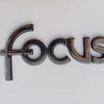 Emblema / Letras / Letring Focus  1