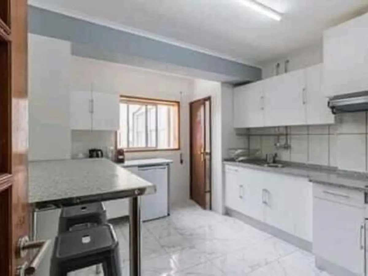 SOS URGENCIAS  CANALIZAÇAO , FUGAS , ENTUPIMENTOS 