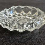 Cinzeiro de vidro redondo com 11,5 cms de diâmetro 4