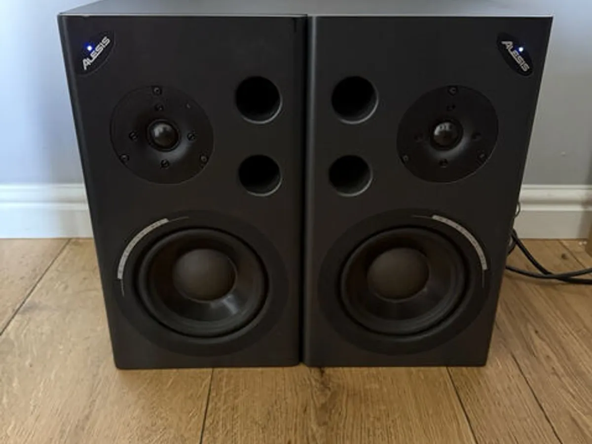 DJM900 Nexus e Colunas Ativas Cdj2000 Nexus X 2 Pl