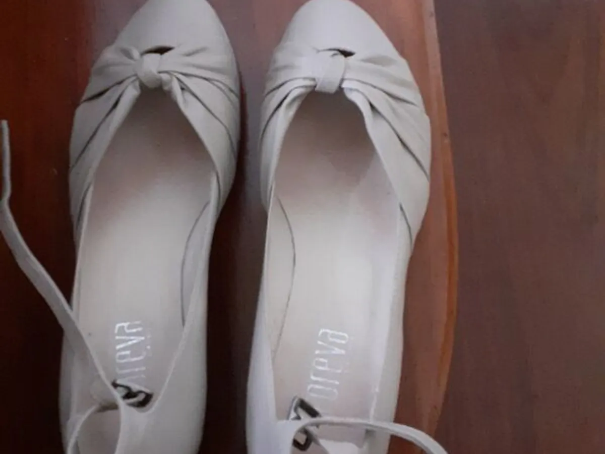 sapatos elegantes de verão