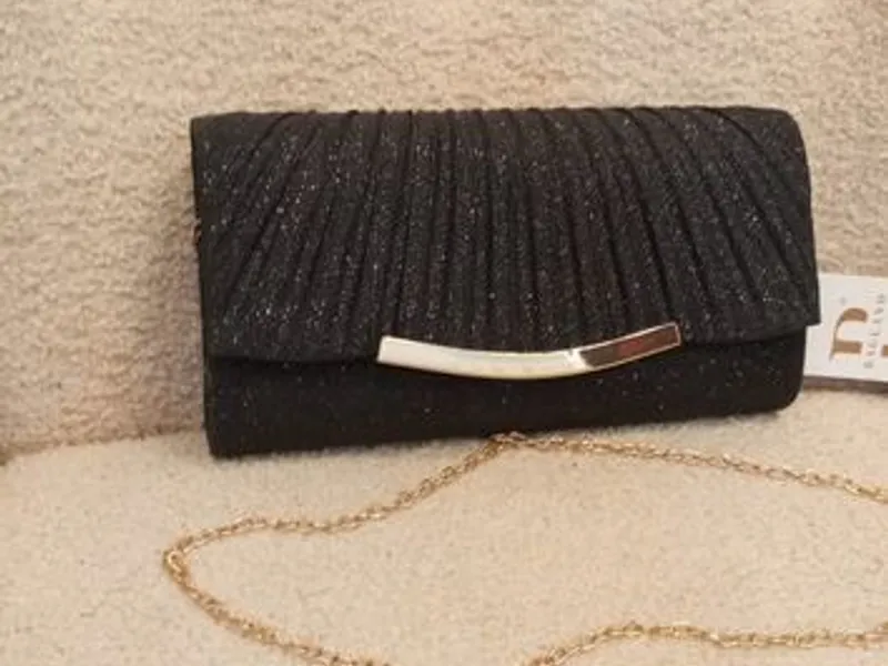 Carteira Preta de Senhora para festa - Nova