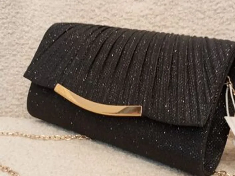 Carteira Preta de Senhora para festa - Nova