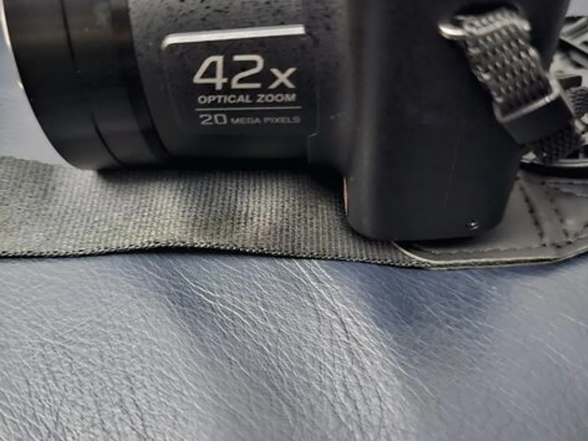 Máquina Fotográfica Panasonic 