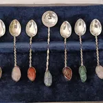 Colheres em Prata em Estojo 4