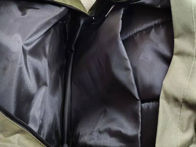 Mochila verde cáqui da Ambar, NOVA