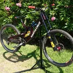Bicicleta Santa Cruz V10 L MX / Carbono CC DH / Do 1