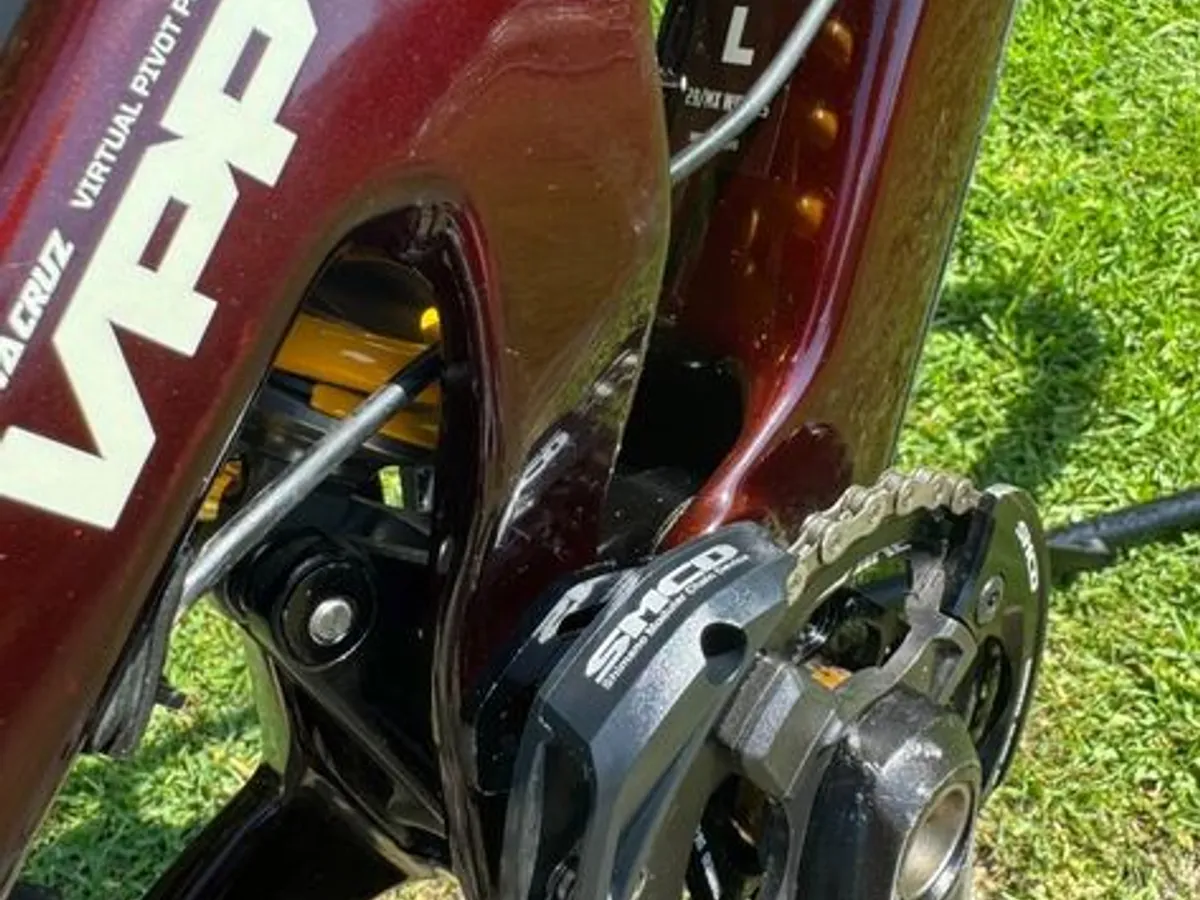 Bicicleta Santa Cruz V10 L MX / Carbono CC DH / Do