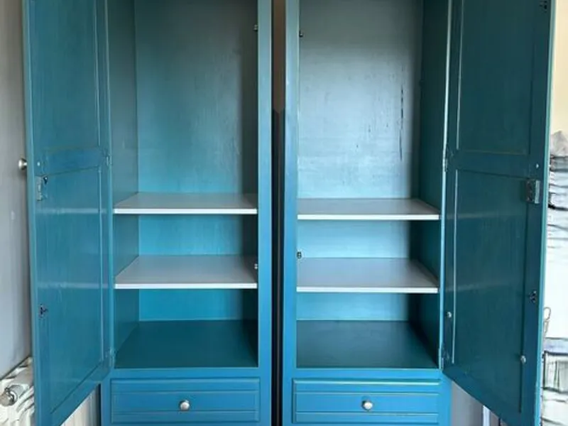 Quarto em carvalho (venda total ou por peças)