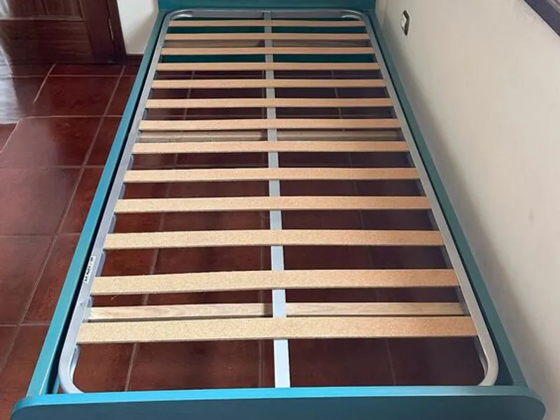 Quarto em carvalho (venda total ou por peças)