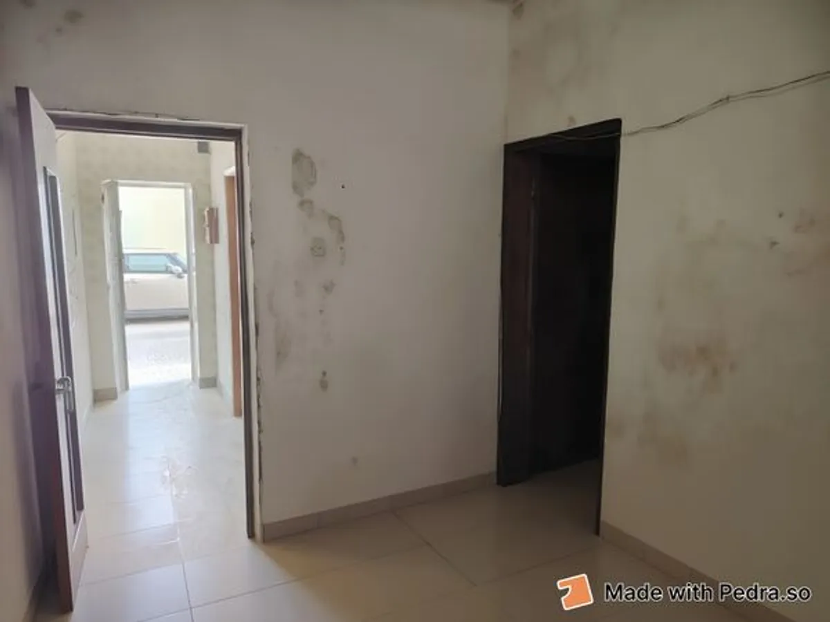 Moradia em Banda T1 + 2