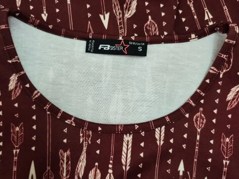 Vestido bordeaux tamanho S da FB Sister em muito bom estado 