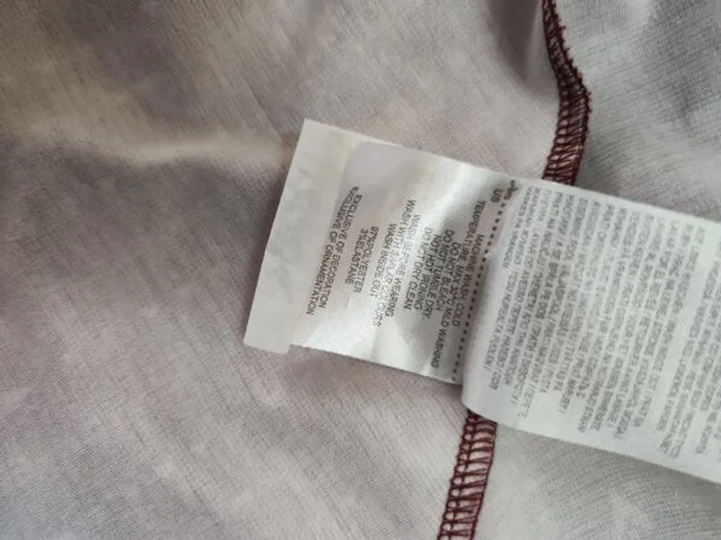 Vestido bordeaux tamanho S da FB Sister em muito bom estado 