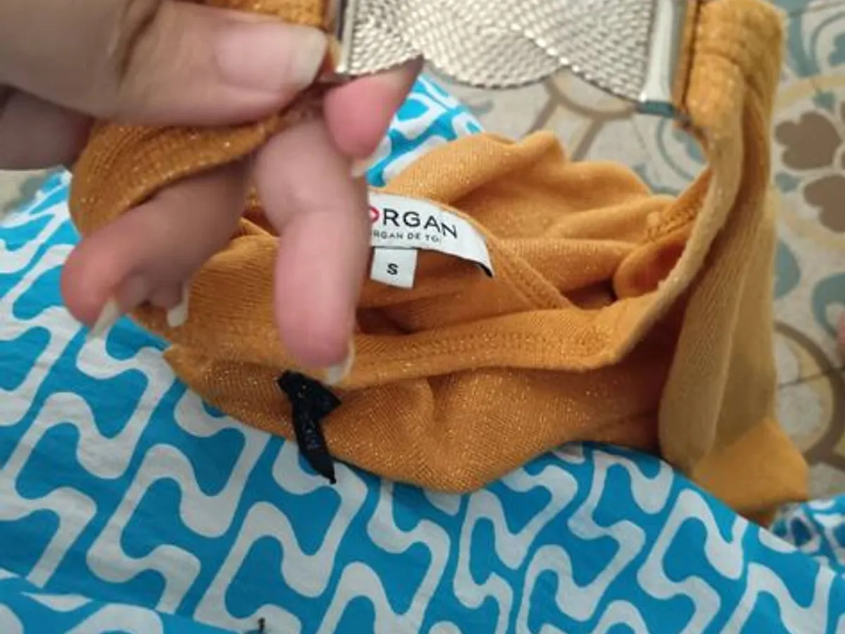 Blusa regata da marca MORGAN, cor laranja mostarda