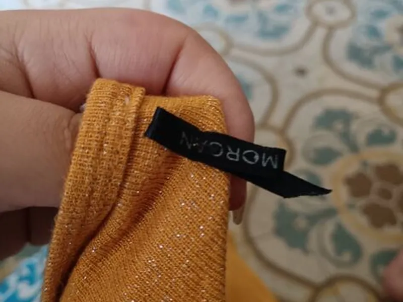 Blusa regata da marca MORGAN, cor laranja mostarda