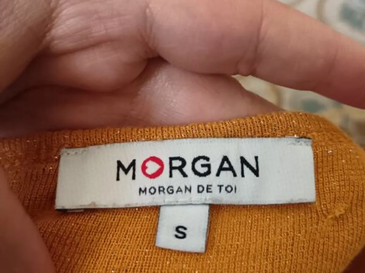 Blusa regata da marca MORGAN, cor laranja mostarda