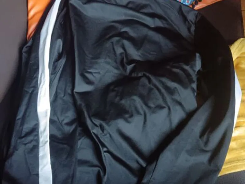 Casaco Umbro x Lefties – novo