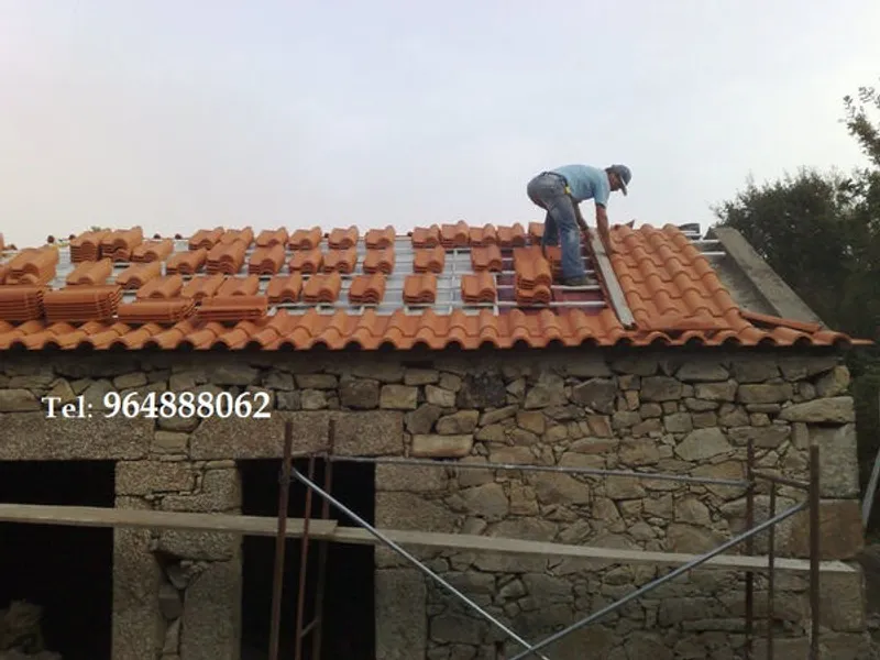 Reparação de Telhados - Substituição de Telhados.