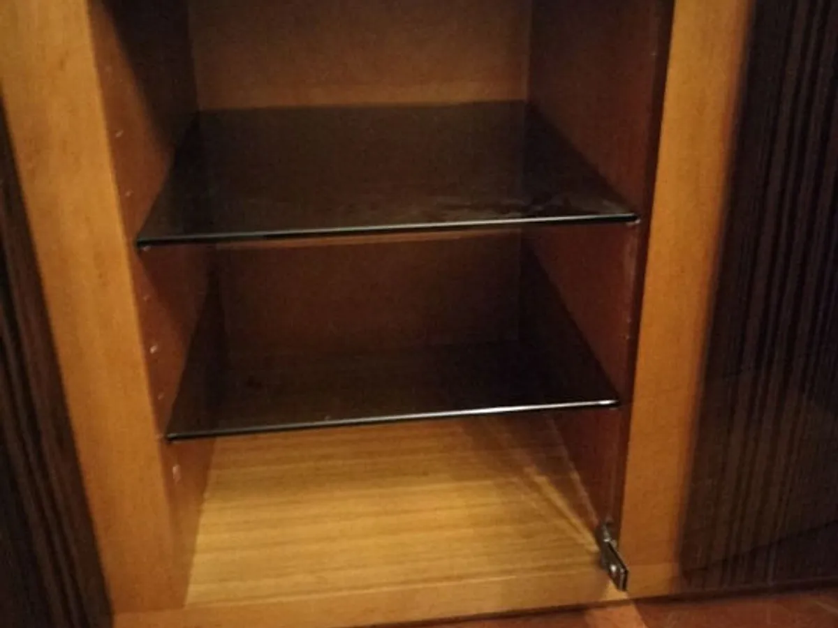 Conjunto de Móveis Modernos – Toucador/Aparador + Móvel TV – Como Novo