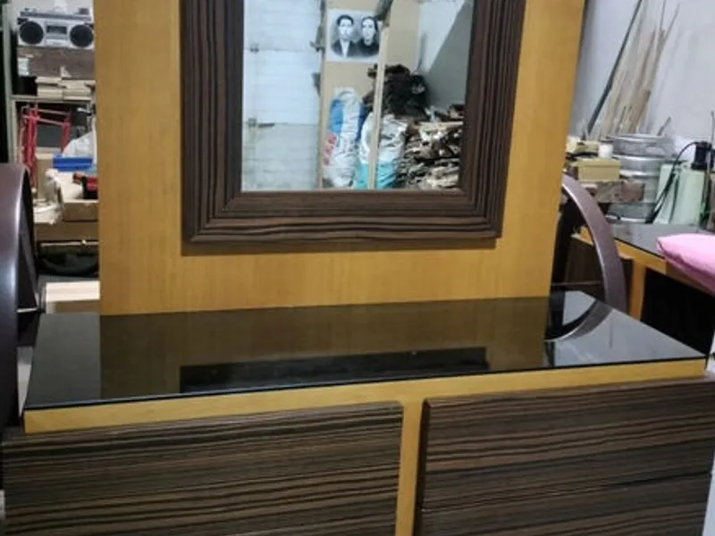 Conjunto de Móveis Modernos – Toucador/Aparador + Móvel TV – Como Novo