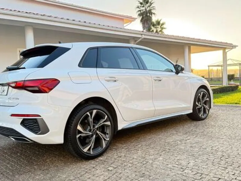 Audi A3 Sportback 40 TFSIe S line