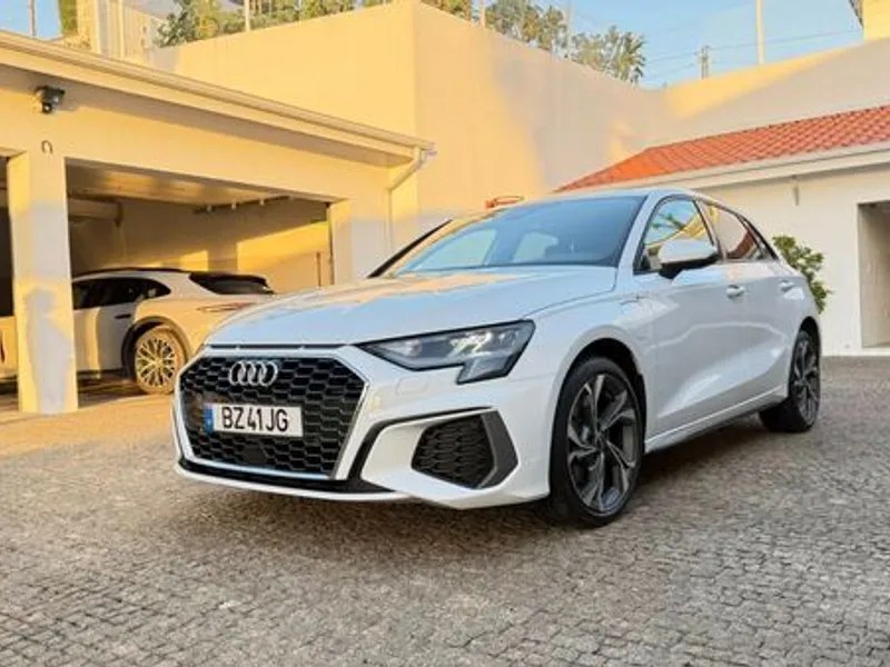 Audi A3 Sportback 40 TFSIe S line