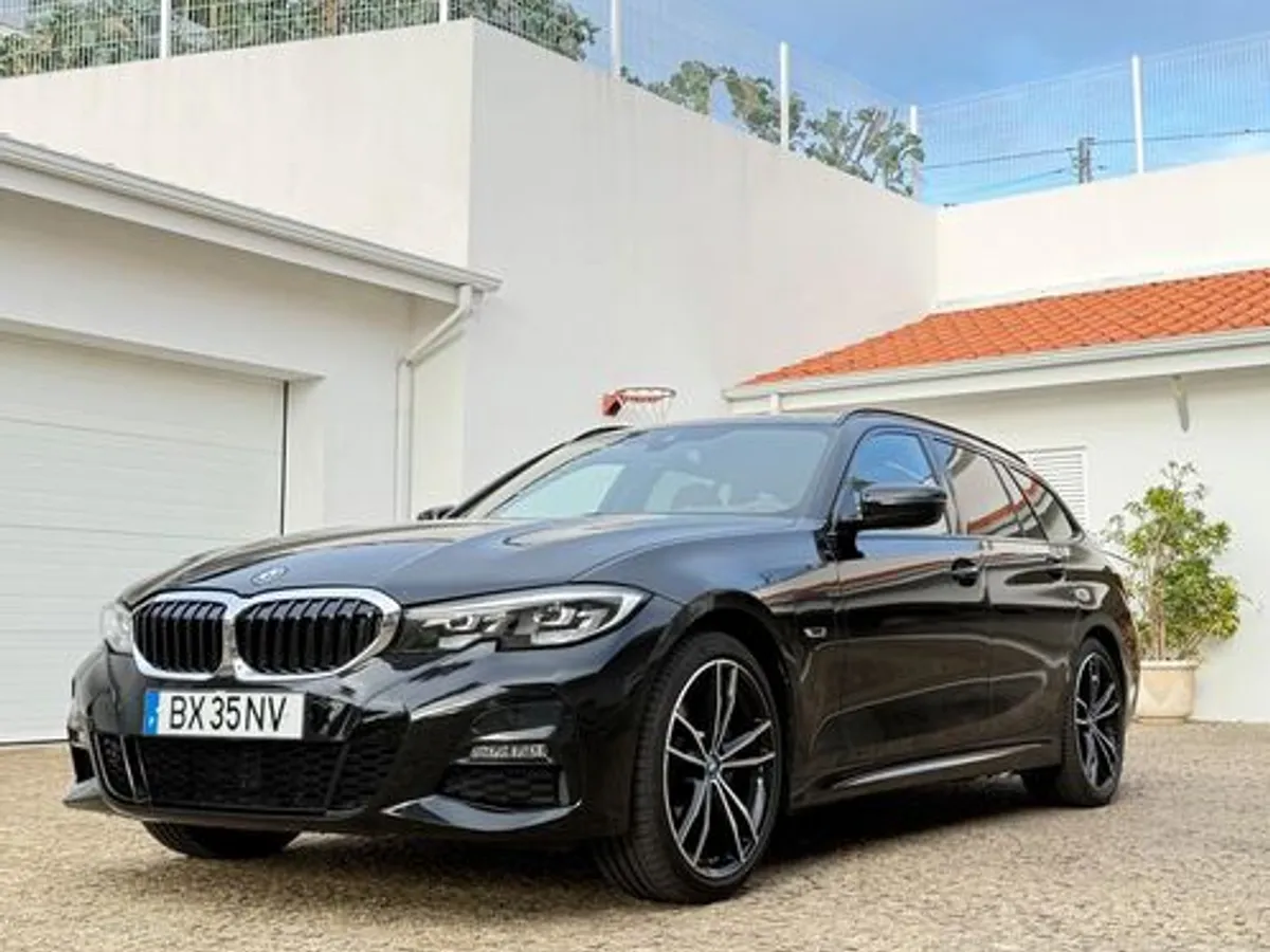 BMW 320 e Touring Pack Desportivo M Auto