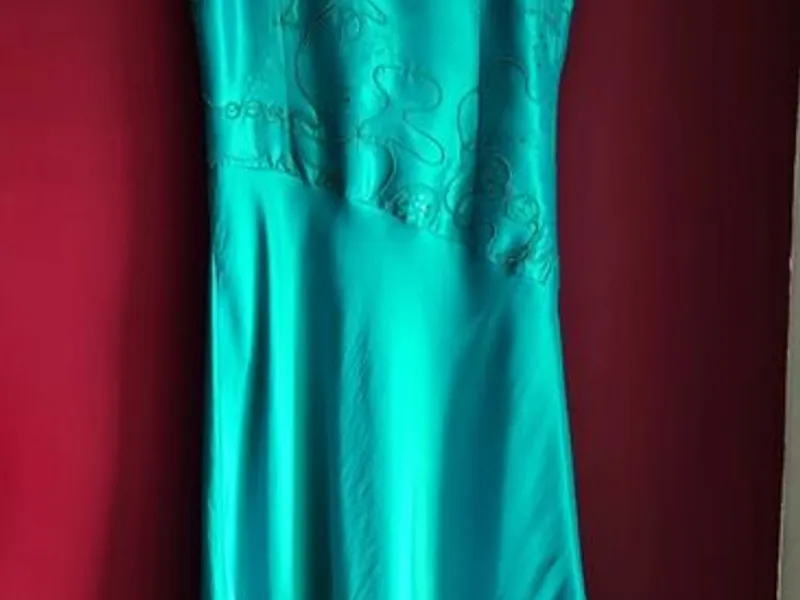 Lindíssimo Vestido de festa/cerimônia, verde água 
