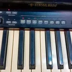 Piano digital 9