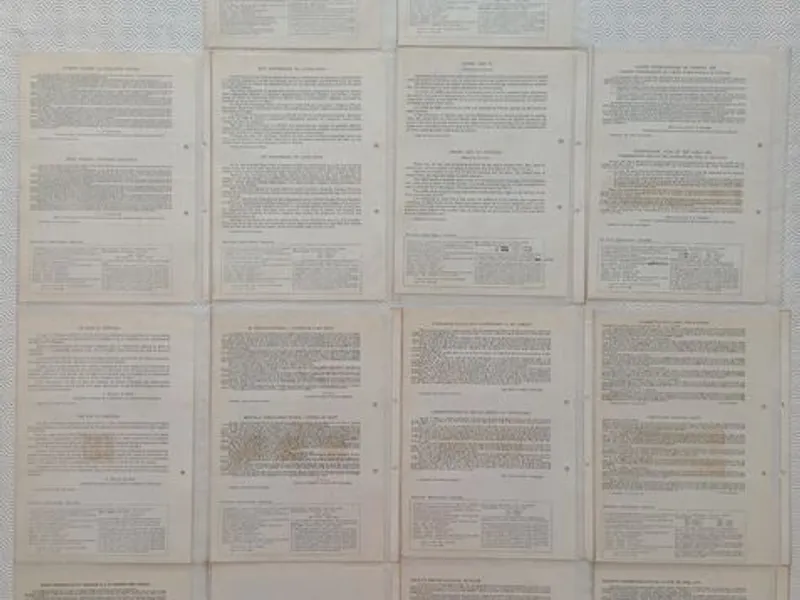 Filatelia - 63 Pagelas de Portugal, com selos – nº