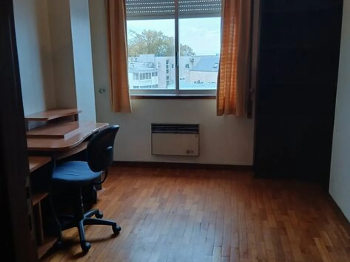 Arrendo T5 mobilado no Porto 1200€/mês