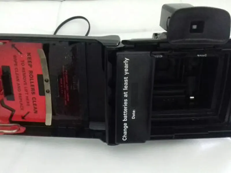 Máquina Fotográfica Polaroid 