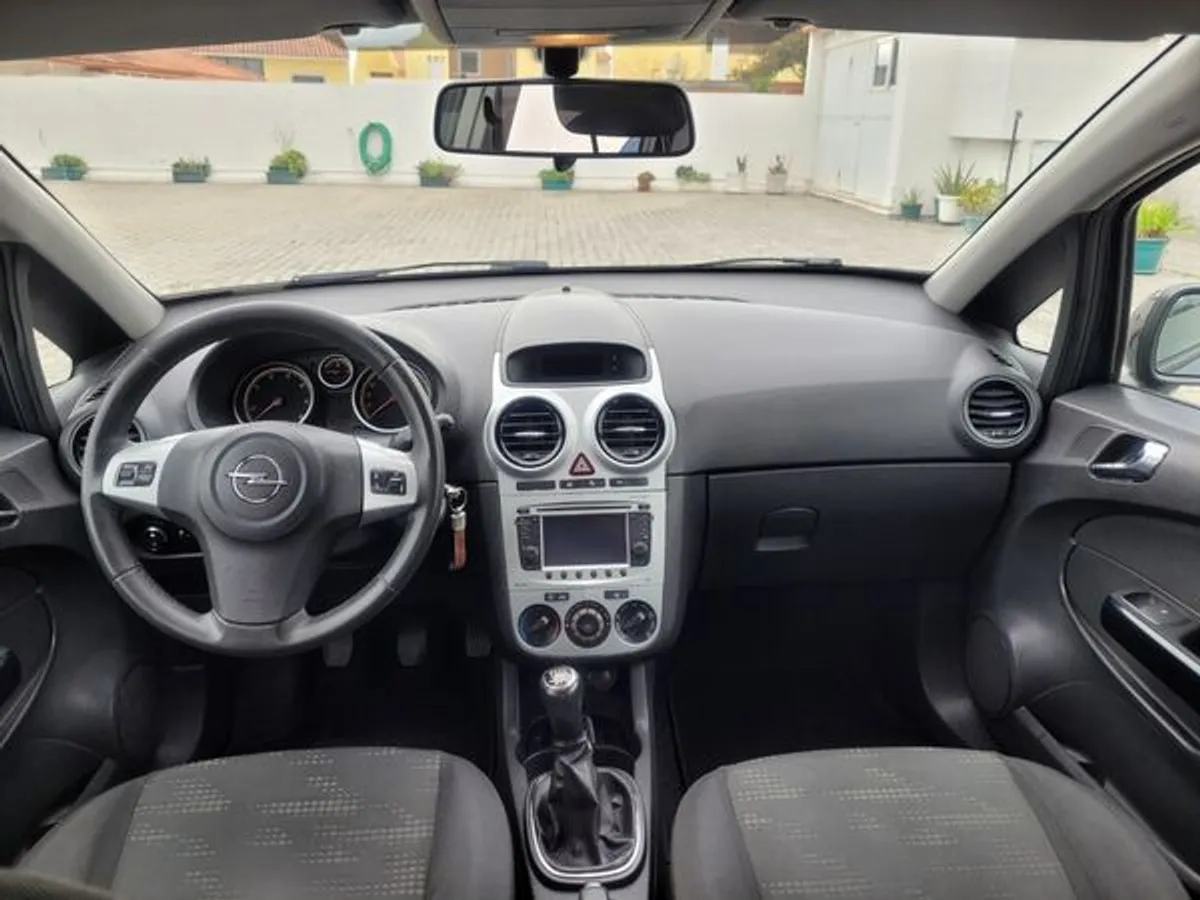 2012 Opel corsa hatchback 1.3 cdti 95 cv