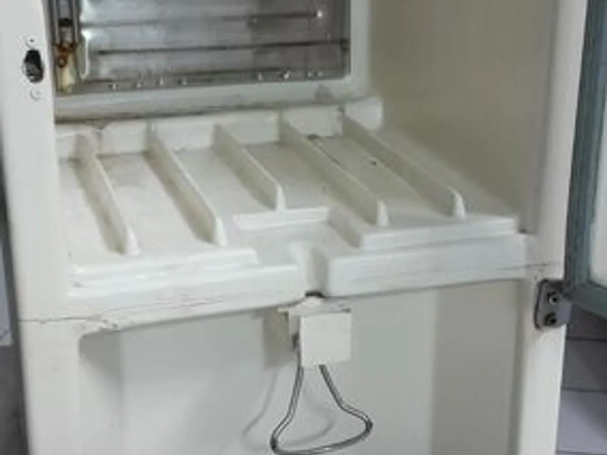 Mini refrigerador de bebidas