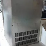 Mini refrigerador de bebidas 6