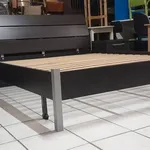 Cama de casal e 2 mesinhas de cabeceira 5